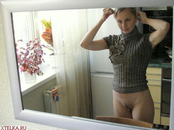 Русская домохозяйка принимает ванну после работы - секс порно фото